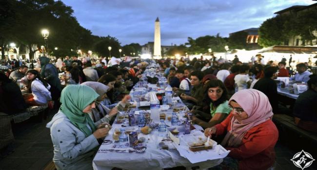 هذا أول أيام شهر رمضان المُعظّم في فرنسا