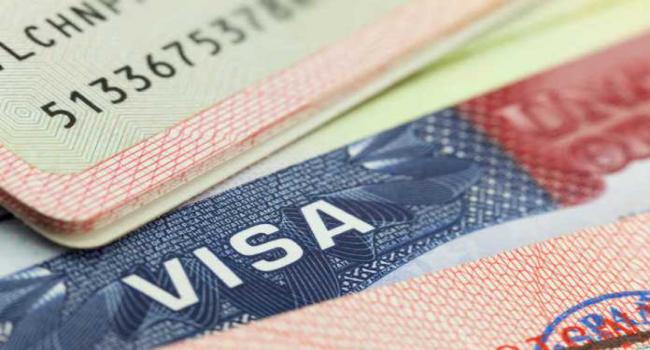 أمريكا تفرض شروطا جديدة على طالبي التأشيرة