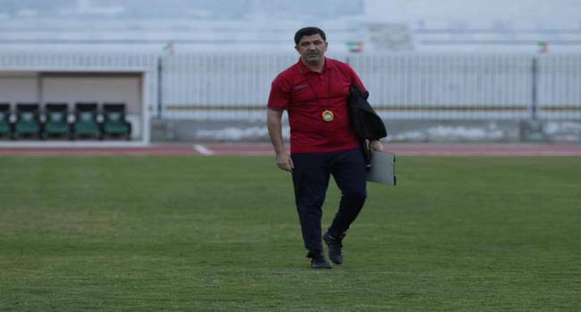 أسهمه في تصاعد : المدرب التونسي طارق الحضيري يخطف الأنظار بنتائجه المميزة في الامارات